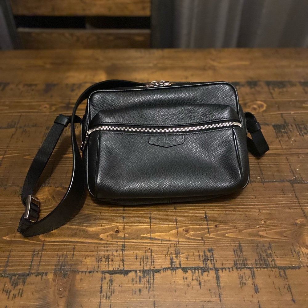 •SOLD• Louis Vuitton Black Leather Outdoor Messenger PM Bag